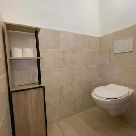 Le Rochois, T3 Au Centre - Ideal Pour Famille Ou 2 Couples Apartmán